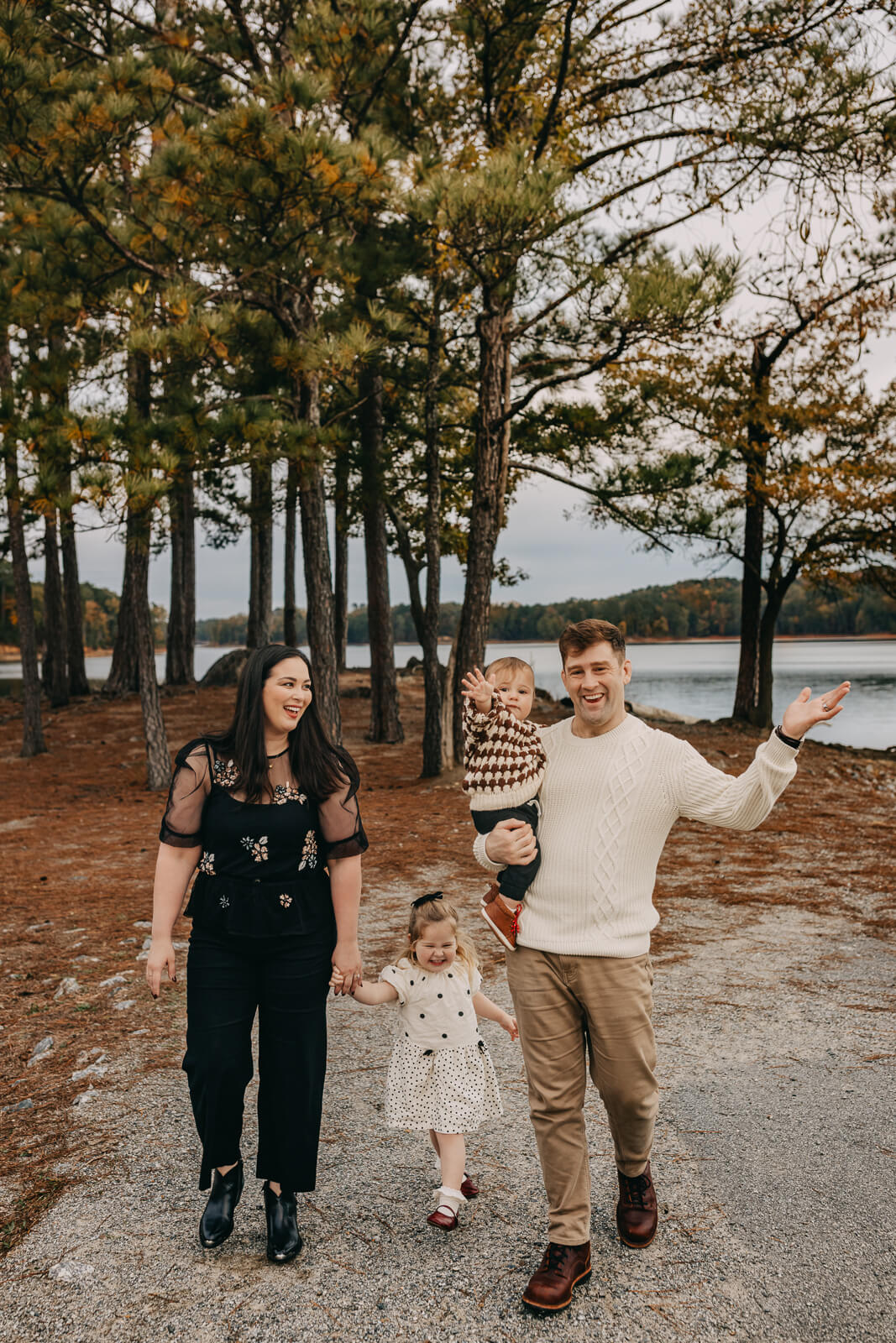 Candid outdoor family photography in Roswell GA