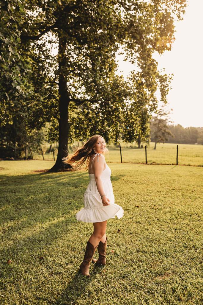 Outdoor graduation portraits near Roswell GA