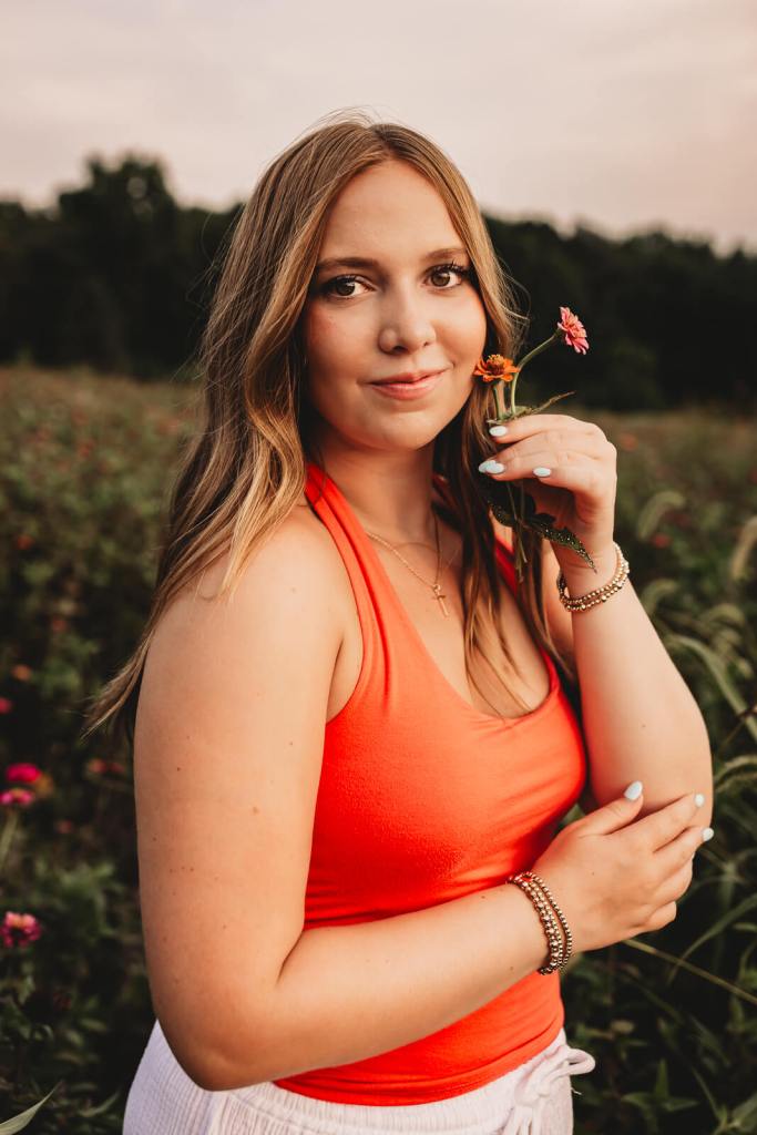 Flower field graduation portraits in Marietta