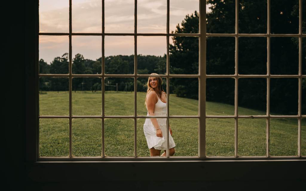 Timeless senior portraits in East Cobb